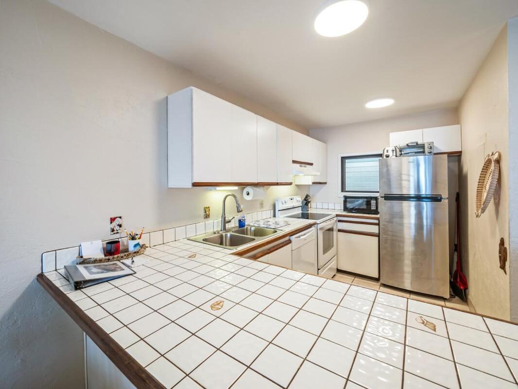 Oceanfront 1 Bedroom 2 Bathroom With Large Lanai - Kona Bali Kai 218 Kailua-Kona Kültér fotó